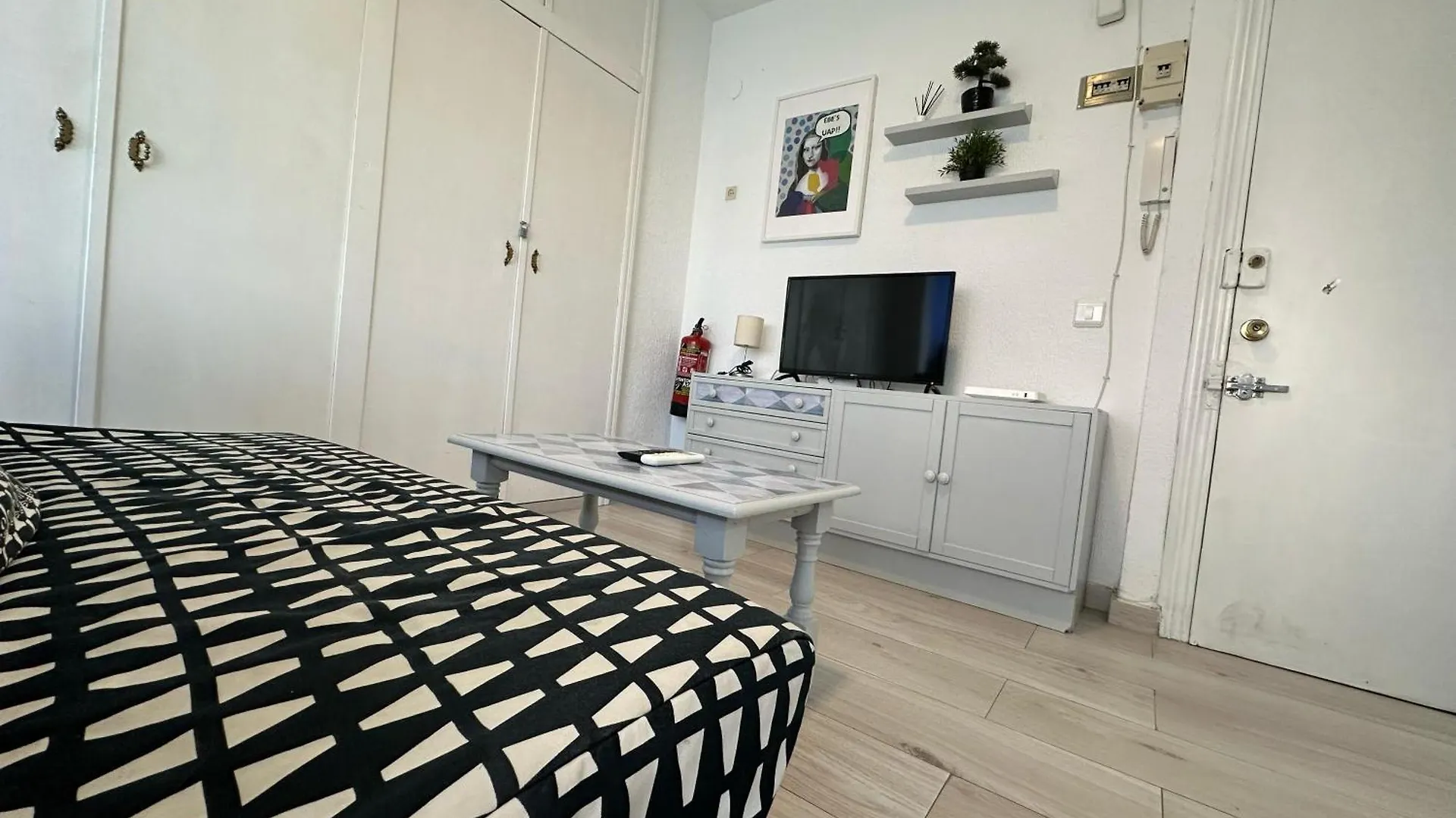 Cg131 - Centro 50 Metros, Playa 650 Metros, Wifi, Fire Stick Amazon Apartment Torremolinos 0*,  Spain