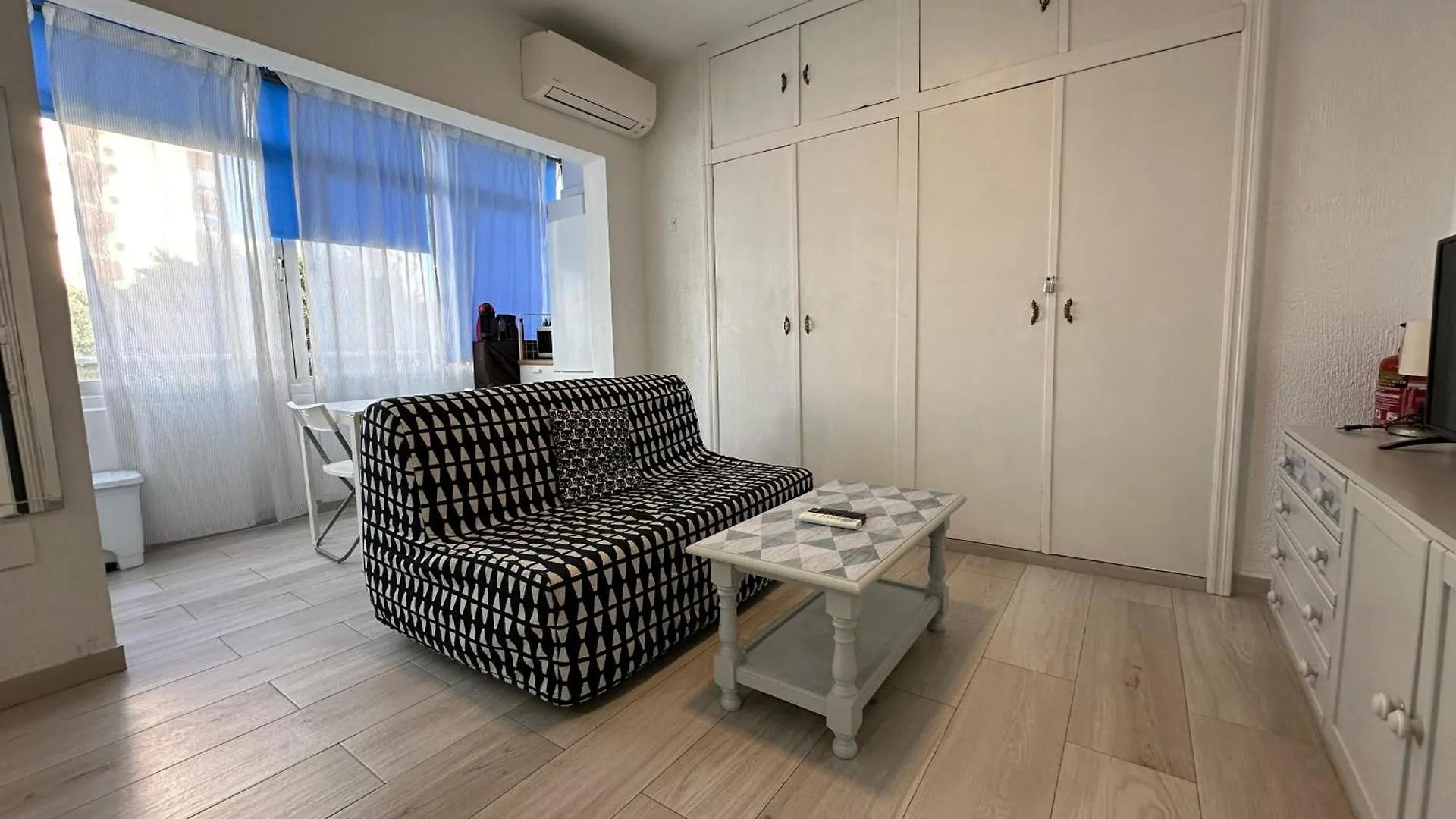 Cg131 - Centro 50 Metros, Playa 650 Metros, Wifi, Fire Stick Amazon Apartment Torremolinos 0*,